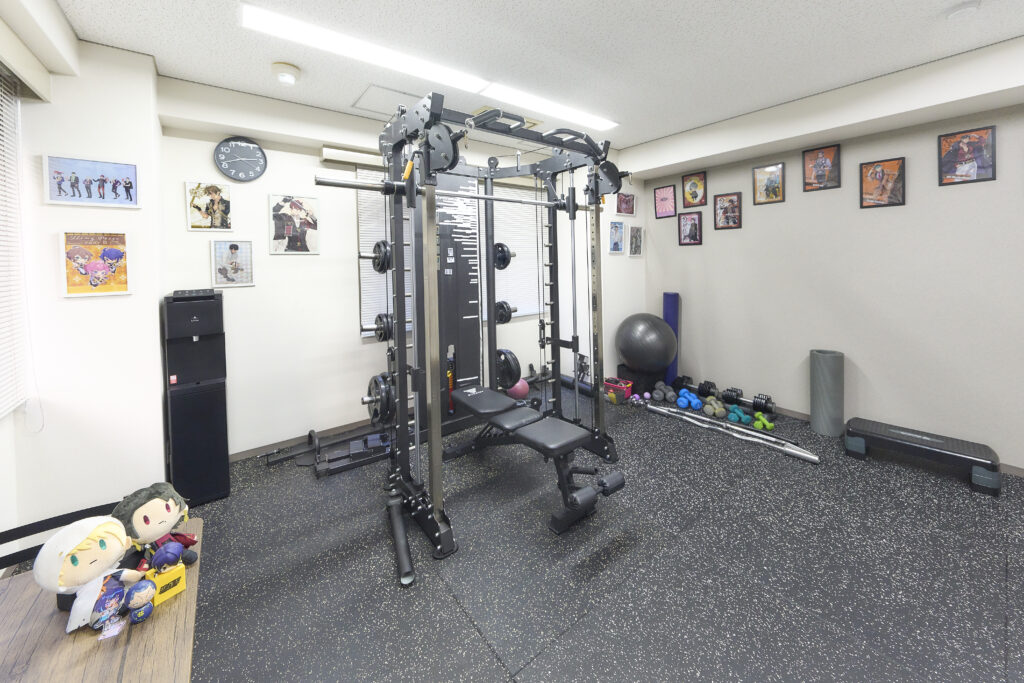 オタクジム梅田スタジオのトレーニングマシーン